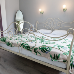 Фото Апартаменты на улице ул. Таврическая 7 корпус 2