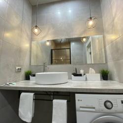 Фото Апартаменты на улице Гидростроителей 62А корпус 3