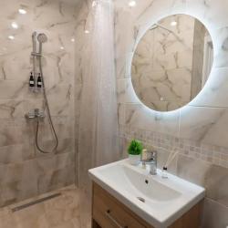 Фото Апартаменты на улице Рауиса Гареева 105Б