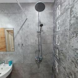 Фото Апартаменты на улице Николая Зелинского 1