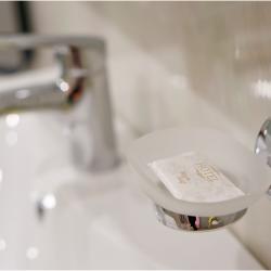 Номер стандарт с 1 двуспальной кроватью