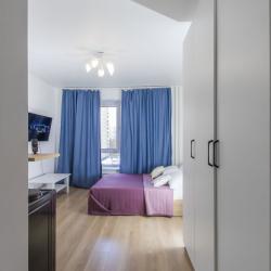 Фото Апартаменты на улице Маршала Сергеева 3
