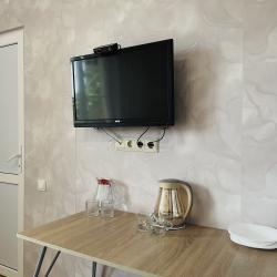 2-местный номер стандарт с 1 двуспальной кроватью