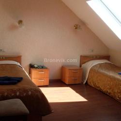 Номер эконом с 2 односпальными кроватями (с завтраком)