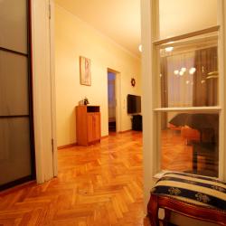 фото 12 Tverskaya Street (Тверская Стрит) на улице Тверская 8 корпус 2