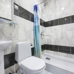Номер комфорт с 1 двуспальной кроватью и диваном