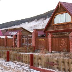 Фото Отель Домики в поселке Большое Голоустное