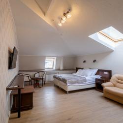 Арт-Апарт — c240fa40982f91da14dfbd4e52dda153