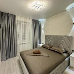 Фото Апартаменты на улице Курсантов-Кировцев, 4А