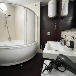 Фото Отель uTrip (юТрип) на улице Лейтенанта Шмидта