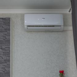 Фото Апартаменты на улице Рогожникова 13