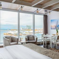 Номер семейный с двуспальной кроватью (Вид на море) Sea View Family suite by Vvo