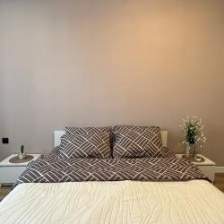 Фото Отель CrystalRentals (КристалРенталс) на улице Бориса Житкова 6 корпус 1