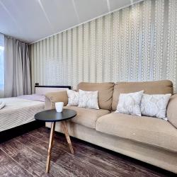 Фото Апартаменты на улице Старостина 10