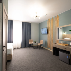 Номер стандарт улучшенный с 1 двуспальной кроватью