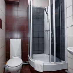 Номер стандарт с 1 двуспальной кроватью
