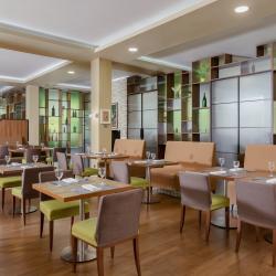 Фото Отель Hilton Garden Inn Moscow New Riga (Хилтон Новая Рига)