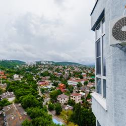 Фото Отель LetoApart (ЛетоАпарт) на улице Чайковского