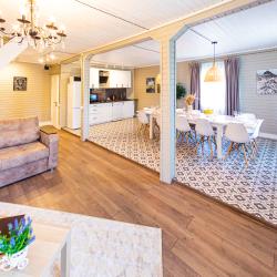 Коттедж Илья Муромец с 5 спальнями и сауной