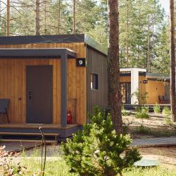 Коттедж улучшенный с видом на лес