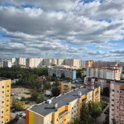 6-местные апартаменты люкс 30 Лет Победы 50