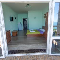 1-комнатный номер студия с видом на море