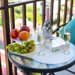 Фото Отель San-Marino (Сан-Марино) на улице Красная