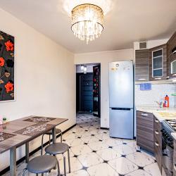 Фото Отель 67Квартир на улице Черняховского