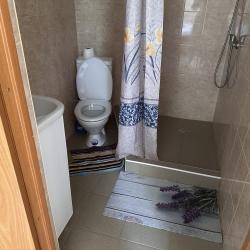 Комната стандарт с 1 односпальной и 1 двуспальной кроватью