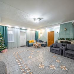 Большой коттедж с сауной