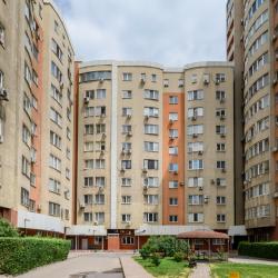 Фото Отель Лайтхаус в микрорайоне Керемет 5 корпус 18