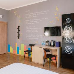 2-местный номер в блоке Extra Space с балконом и видом на горы