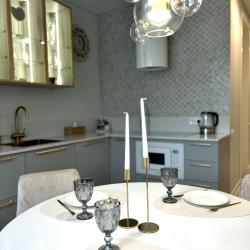 Фото Апартаменты на улице Сурикова 1