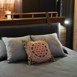 Фото Отель Озеро белых лилий