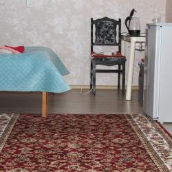 Номер полулюкс с 1 двуспальной кроватью