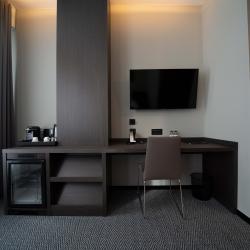 Фото Отель FarFour Inn&Suite (ФарФор Инн Сьют)