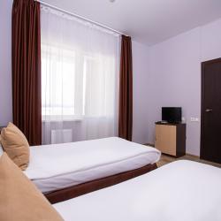 8-местные апартаменты люкс Сочи, ул. 65 лет Победы 67 с 2 односпальными кроватями