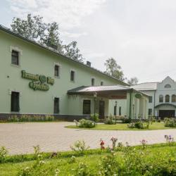 Фото Отель Гостиный двор Зуевский