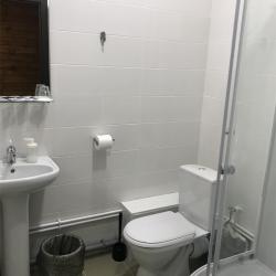 Номер повышенной комфортности с 1 двуспальной кроватью