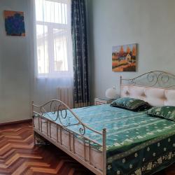 фото 1 Sutki Rent (Сутки Рент) в доме Штрауха
