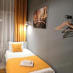 Фото Отель iQHOTEL (Айкью Нотел)