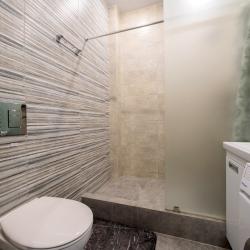 2-комнатные апартаменты улучшенные Крымская 22, корпус 1, кв.202 с 2 двуспальными кроватями