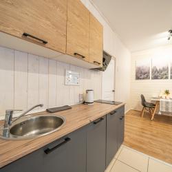 Просторные апартаменты с ремонтом, балконом, видом на лес 207 (60м2)