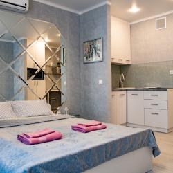 Фото Отель Romlex Apartments (Ромлекс) на улице Вице-адмирала Воронцова