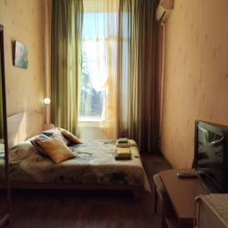 3-местный номер стандарт улучшенный с 2 односпальными кроватями