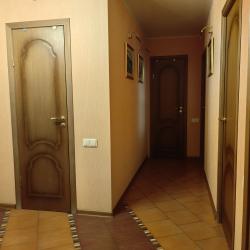 Фото Отель Просторная квартира ЖД Вокзала