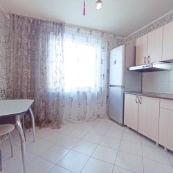 Фото Апартаменты на улице Российская 206