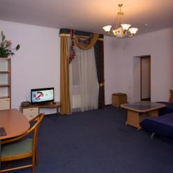 Олимп — c4460be5840f04b2987450fbc37896bb