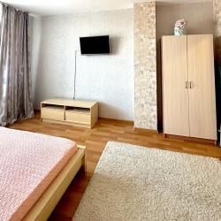 Фото Апартаменты на улице Калинина 18