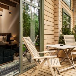 Номер делюкс с двуспальной кроватью c видом на реку и террасой